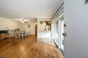 18 Deanna Dr, Hillsborough Township, NJ 08844 - Photo 4