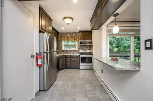18 Deanna Dr, Hillsborough Township, NJ 08844 - Photo 10