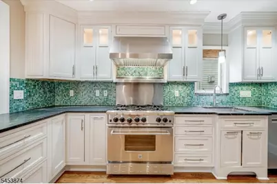 22 Shadyside Ave, Summit, NJ 07901 - Photo 14