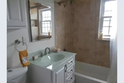 69B Meadowbrook Pl #B, Maplewood, NJ 07040 - Photo 8