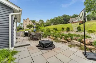 169 Leigh St, Clinton, NJ 08809 - Photo 22