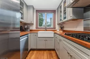 169 Leigh St, Clinton, NJ 08809 - Photo 12