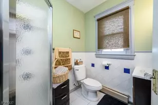 115 E 6th Ave, Roselle, NJ 07203 - Photo 14