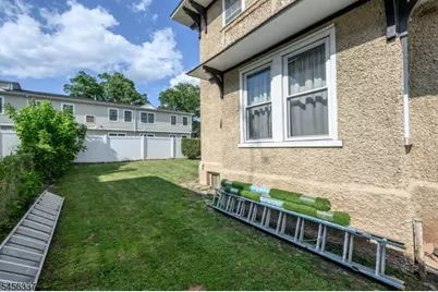 115 E 6th Ave, Roselle, NJ 07203 - Photo 36