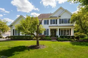 2 Aronimink Ct, Montgomery Township, NJ 08558 - Photo 2