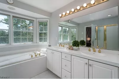 2 Aronimink Ct, Montgomery Township, NJ 08558 - Photo 26
