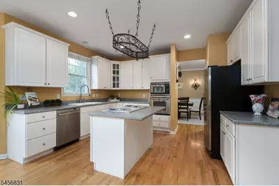 2 Aronimink Ct, Montgomery Township, NJ 08558 - Photo 12