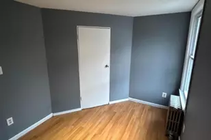 28 Leslie Pl, Irvington, NJ 07111 - Photo 12