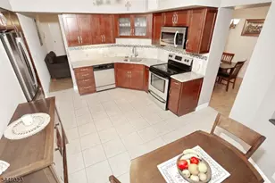 316 Prospect Ave, Hackensack, NJ 07601 - Photo 18
