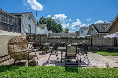 25 Comfort Pl, Clifton, NJ 07011 - Photo 30
