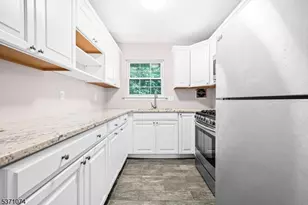 320 South St, Morristown, NJ 07960 - Photo 12