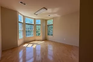 117 Crown Ct, Livingston, NJ 07039 - Photo 6