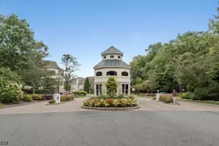 117 Crown Ct, Livingston, NJ 07039 - Photo 20