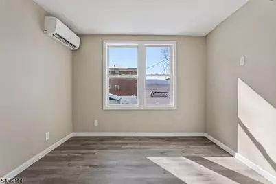 11 Tichenor Ter, Irvington, NJ 07111 - Photo 10