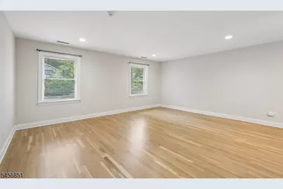 53-55 Broadway #D, Park Ridge, NJ 07656 - Photo 6