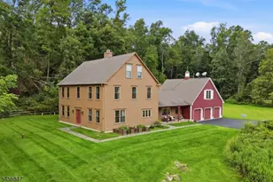 508 Maple Ln, Allamuchy Township, NJ 07821 - Photo 1