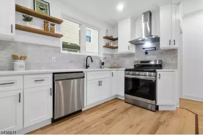 33 Wall St, Cranford Township, NJ 07016 - Photo 18