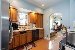 18 Elycroft Ave, Rockaway, NJ 07866 - Photo 8
