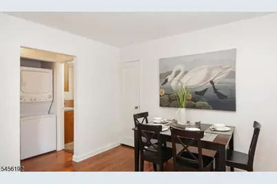 32A W Roselle Ave #32A, Roselle Park, NJ 07204 - Photo 8