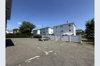 718-720 Stuyvesant Ave #2C, Lyndhurst Township, NJ 07071 - Photo 14