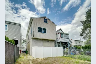 196 Lafayette Street, Orange, NJ 07050 - Photo 10