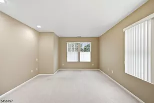 242 Hiawatha Blvd, Parsippany, NJ 07034 - Photo 14