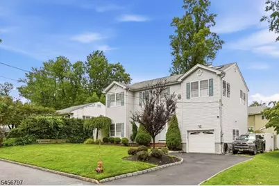 242 Hiawatha Blvd, Parsippany, NJ 07034 - Photo 34