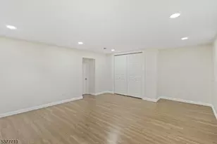 86 Farnham Ave, Garfield, NJ 07026 - Photo 18