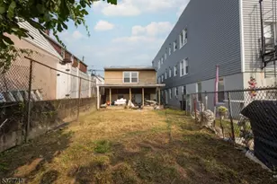 86 Farnham Ave, Garfield, NJ 07026 - Photo 20