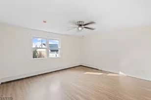 86 Farnham Ave, Garfield, NJ 07026 - Photo 2