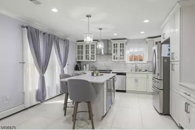 279 Nathan Ct, Aberdeen Township, NJ 07721 - Photo 8