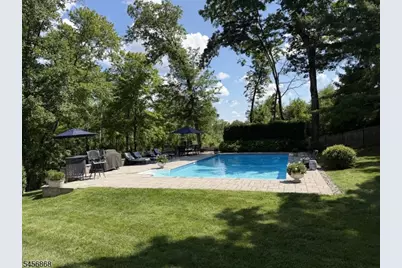 120 Riverwood Ave, Bedminster Township, NJ 07921 - Photo 8
