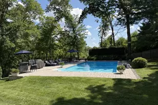 120 Riverwood Ave, Bedminster Township, NJ 07921 - Photo 8