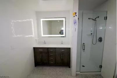 411-419 Chestnut St #3C, Newark, NJ 07105 - Photo 8