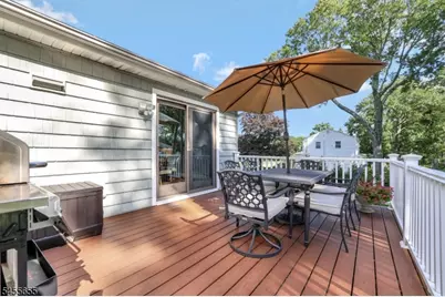 18 Starlight Rd, Jefferson Township, NJ 07438 - Photo 10