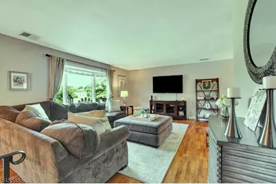 18 Starlight Rd, Jefferson Township, NJ 07438 - Photo 14