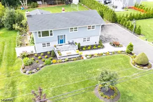 17 Corwin St, Roxbury Township, NJ 07847 - Photo 2