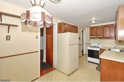 2623 N Wood Ave, Linden, NJ 07036 - Photo 4