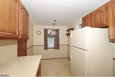 2623 N Wood Ave, Linden, NJ 07036 - Photo 6