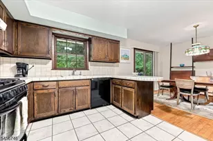 24 Hickory Rd, Ringwood, NJ 07456 - Photo 8