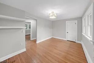117 Mountain View Rd, Hillsborough Township, NJ 08844 - Photo 8