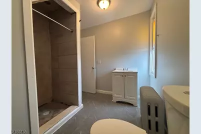144 E Jersey St #2, Elizabeth, NJ 07206 - Photo 12
