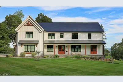 610 Johnston Dr, Watchung, NJ 07069 - Photo 1