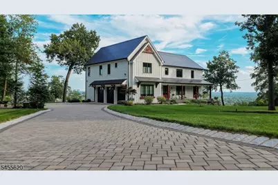610 Johnston Dr, Watchung, NJ 07069 - Photo 2