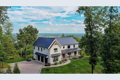 610 Johnston Dr, Watchung, NJ 07069 - Photo 2