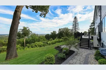 610 Johnston Dr, Watchung, NJ 07069 - Photo 42