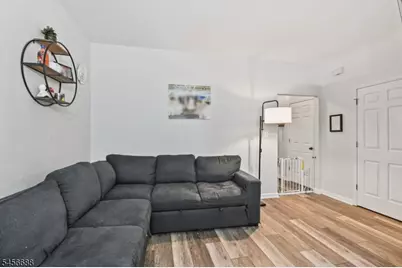 12 Cypress Ct, Clinton, NJ 08809 - Photo 4