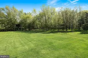 229 Lambertville - Hopewell Rd, Hopewell Township, NJ 08525 - Photo 2