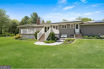 229 Lambertville Hopewell Rd, Hopewell Township, NJ 08525 - Photo 4