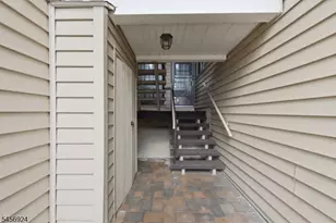 6 N Slope, Union Township, NJ 08809 - Photo 4